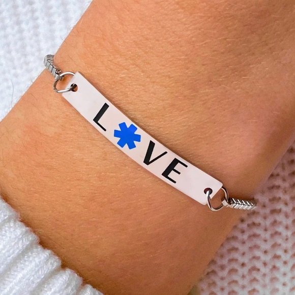 Star of Life Bracelet & Ambulance Pin Bundle - Picture 1 of 4